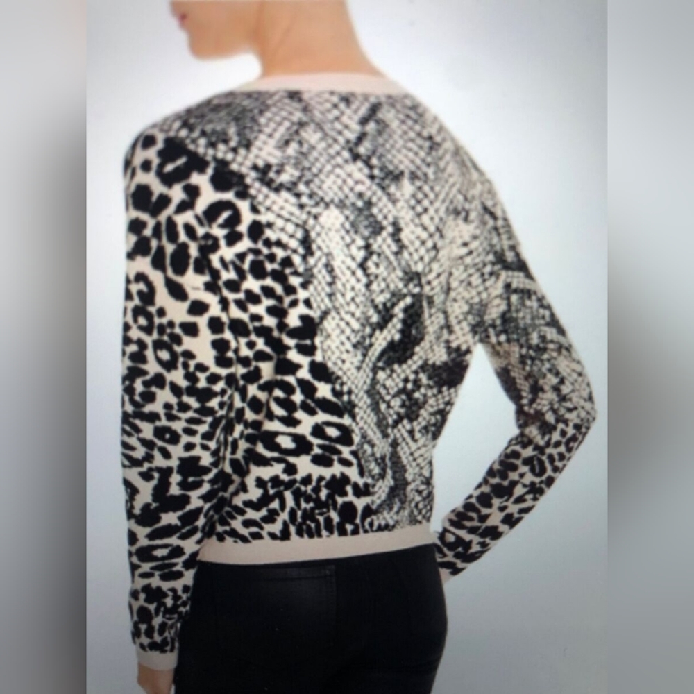 Guess Tamelia Black Cream Animal Print Cropped Sweater Size Large - Picture 4 of 15